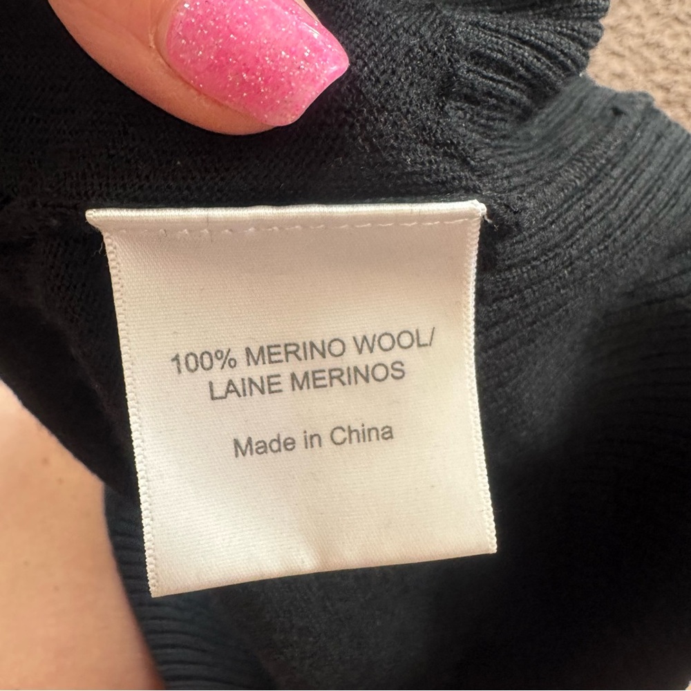 Tory Burch Black 100% Merino Wool Boyfriend Cardigan Sweater *holes M - Picture 10 of 14